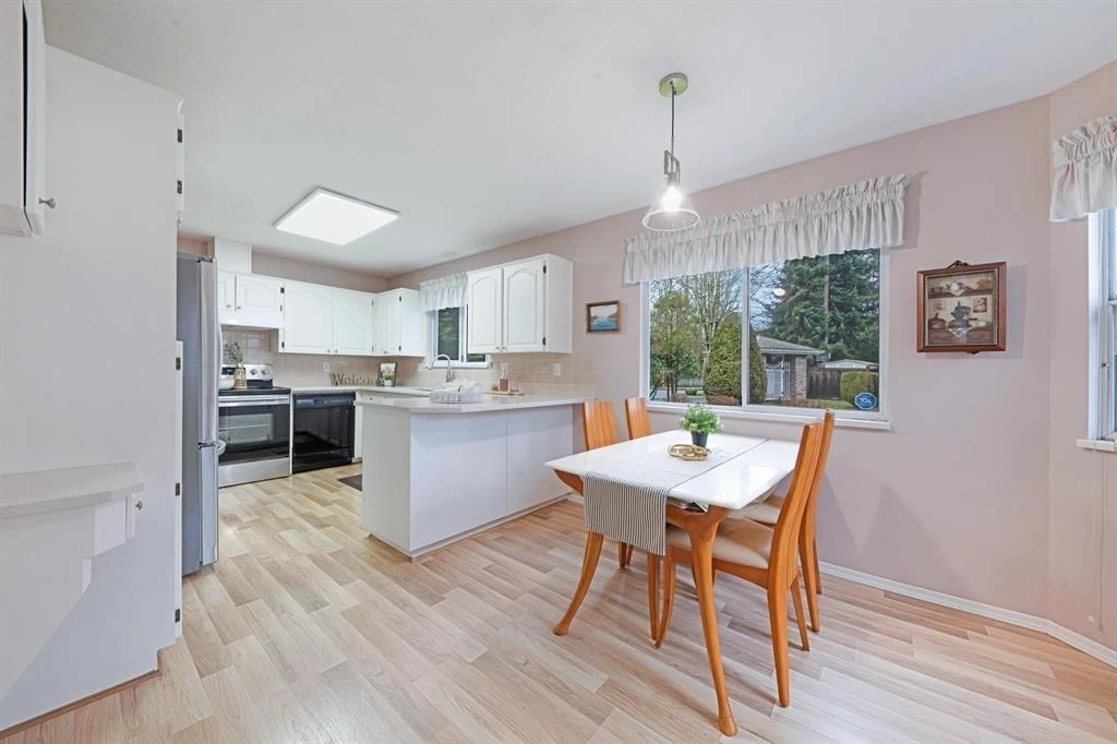 Dining Area Photo of 416 6866 Nicholson Road, Delta, BC