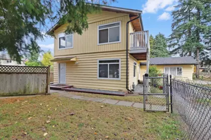 Basement Recreation Room Photo of 8454 Brooke Road, Delta, BC