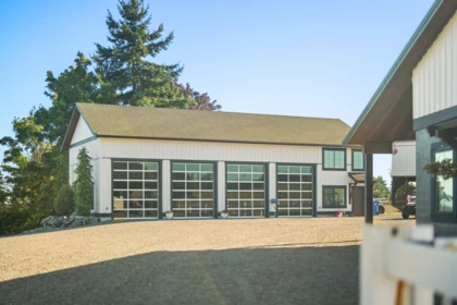 Hot Tub / Spa Photo of 29415 Huntingdon Road, Abbotsford, BC