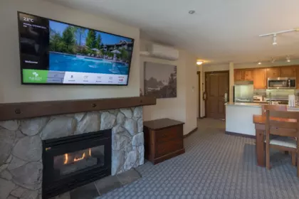 431 4899 Painted Cliff Road, Whistler, BC, Whistler — Apartment/Condo for sale