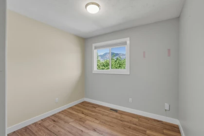 Mudroom Photo of 6105 Dallas Drive, No City Value, BC