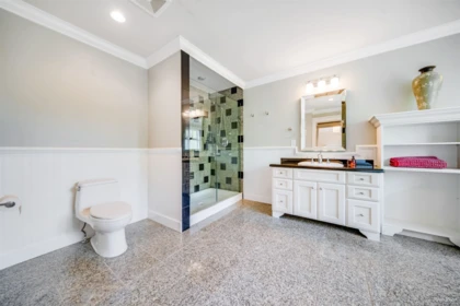 Mudroom Photo of 16383 High Park Avenue, Surrey, BC
