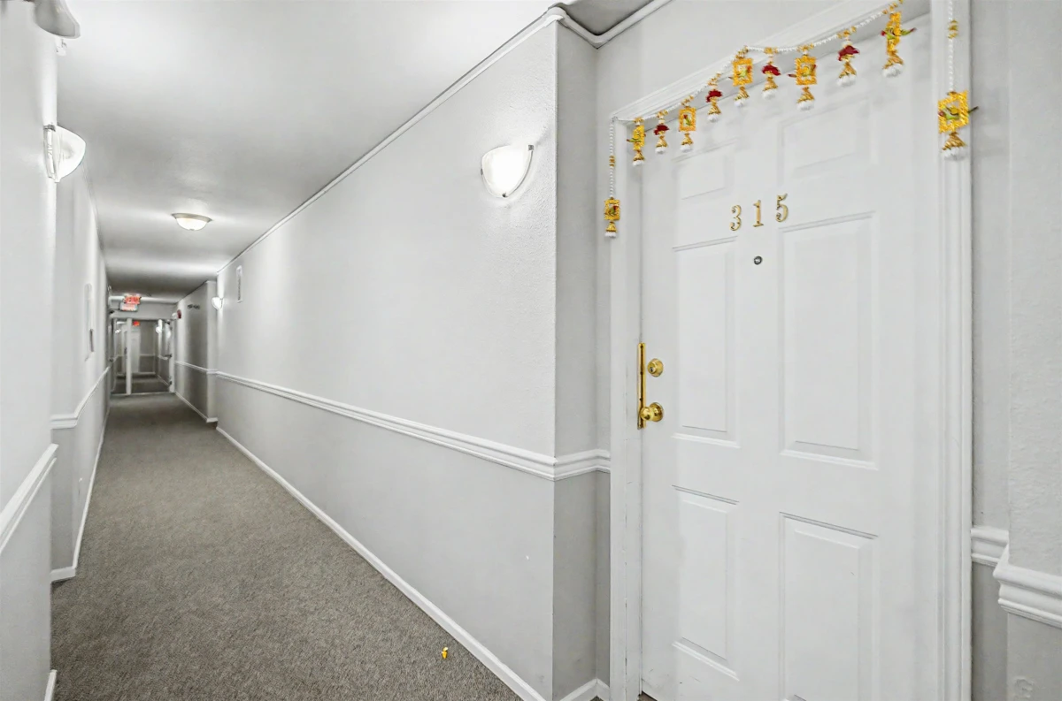 Dining Area Photo of 315 9299 121 Street, Surrey, BC