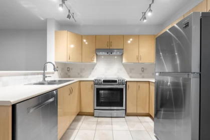 Kitchen Photo of 203 305 Lonsdale Avenue, North Vancouver, BC