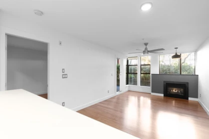 Primary Bedroom Photo of 203 305 Lonsdale Avenue, North Vancouver, BC