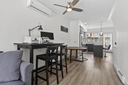 Kitchen Island Photo of 65 15775 Mountain View Drive, Surrey, BC