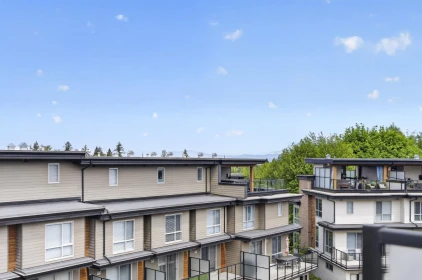 Swimming Pool Photo of 65 15775 Mountain View Drive, Surrey, BC
