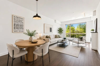 303 1330 Marine Drive, North Vancouver, BC, North Vancouver — 1 bed apartment/condo for sale