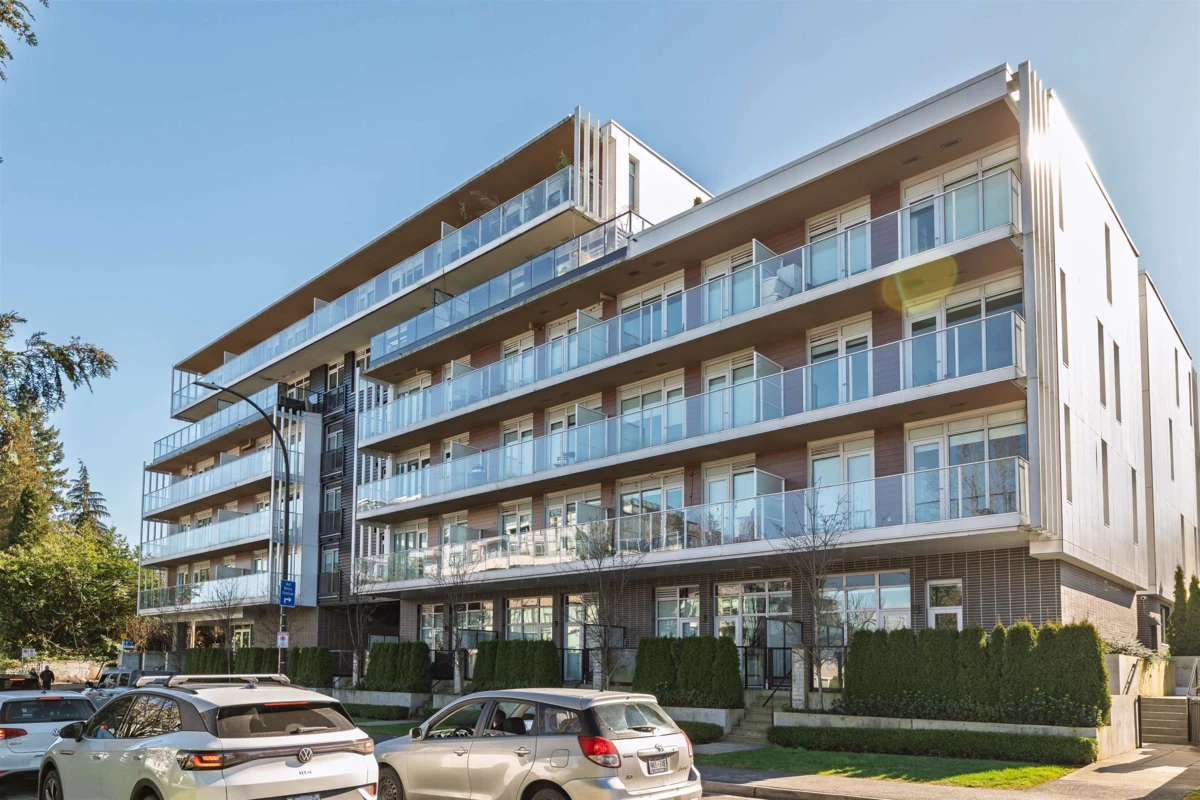Exterior Rear Photo of 202 528 W King Edward Avenue, Vancouver, BC