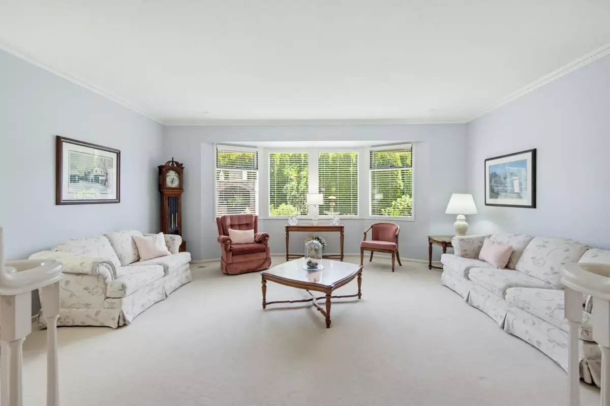 Family Room Photo of 5661 Goldenrod Crescent, Delta, BC
