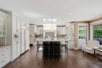 Kitchen Island Photo of 1171 Jackson Way, Delta, BC