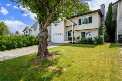 Community Amenities Photo (Clubhouse) of 14976 98a Avenue, Surrey, BC