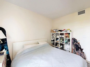 Loft / Bonus Room Photo of 865 2080 W Broadway, Vancouver, BC