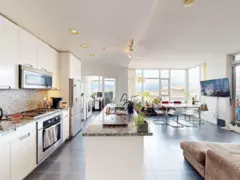 865 2080 W Broadway, Vancouver, BC