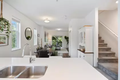 Kitchen Island Photo of 6 1818 Harbour Street, Port Coquitlam, BC