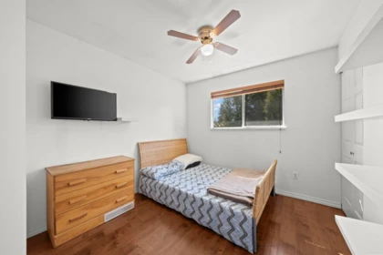 Basement Recreation Room Photo of 8891 157 Street, Surrey, BC