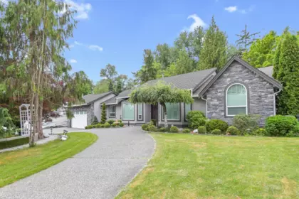 8099 148a Street, Surrey, BC, Surrey — Single Family Residence for sale