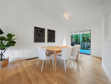 1777 Caledonia Avenue, North Vancouver, BC, North Vancouver — Single Family Residence for sale