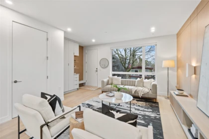 2 4963 Chester Street, Vancouver, BC, Vancouver — Half Duplex for sale