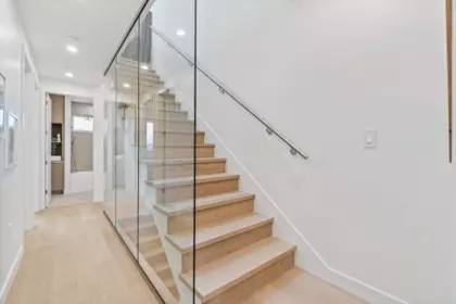 Hallway Photo of 2 4963 Chester Street, Vancouver, BC