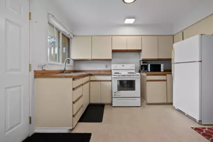 Primary Bedroom Photo of 443-445 W Keith Road, North Vancouver, BC