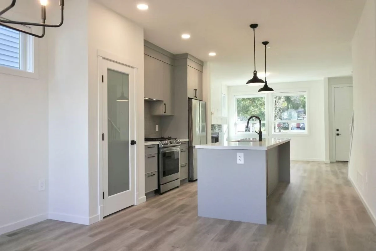 Family Room Photo of 25069 112 Avenue, Maple Ridge, BC
