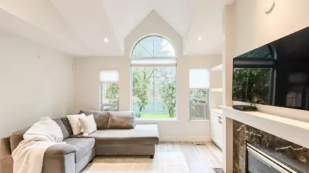12 7465 Mulberry Place, Burnaby, BC, Burnaby — Townhouse for sale
