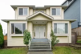 3298 E 2nd Avenue, Vancouver, BC