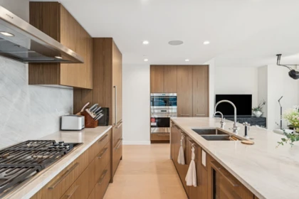 Breakfast Nook Photo of 1801 1335 Howe Street, Vancouver, BC