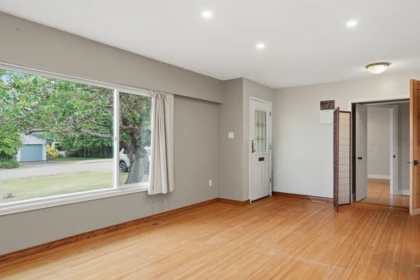 Primary Bedroom Photo of 1570 Brearley Street, White Rock, BC