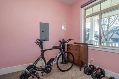 Garage Interior Photo of 34831 1 Avenue, Abbotsford, BC