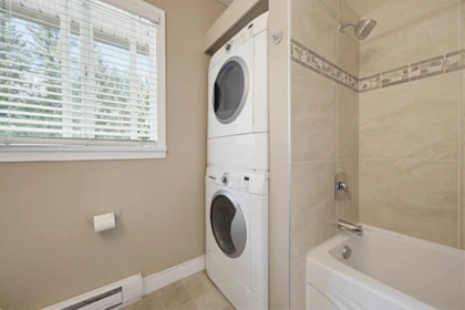 Mudroom Photo of 22724 76b Crescent, Langley, BC