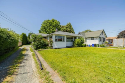 Primary Bedroom Photo of 9533 Broadway Street, Chilliwack, BC