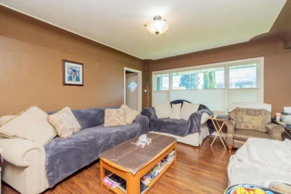 Walk-In Closet Photo of 9533 Broadway Street, Chilliwack, BC