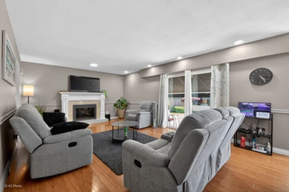 Breakfast Nook Photo of 6715 128b Street, Surrey, BC