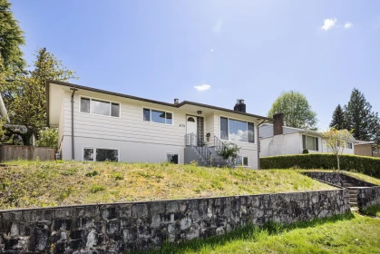 Swimming Pool Photo of 4378 Briarwood Crescent, Burnaby, BC