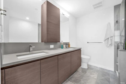 Guest Bathroom Photo of 3202 2108 Gilmore Avenue, Burnaby, BC