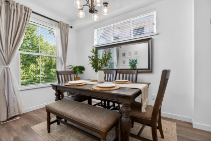 Guest Bathroom Photo of 54 5945 176a Street, Surrey, BC