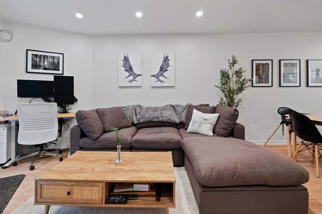Family Room Photo of C2 332 Lonsdale Avenue, North Vancouver, BC