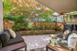 C2 332 Lonsdale Avenue, North Vancouver, BC