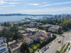 409-411 417-419 E 3rd Street, North Vancouver, BC