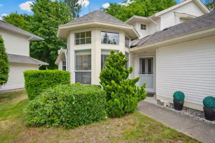 42 9208 208 Street, Langley, BC, Langley — Townhouse for sale