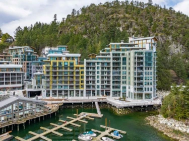 205 6707 Nelson Avenue, West Vancouver, BC, West Vancouver — Apartment/Condo for sale