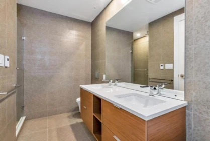 Primary Bathroom Photo of 205 6707 Nelson Avenue, West Vancouver, BC