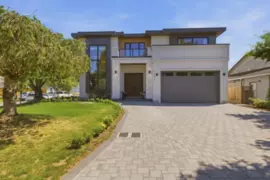 1946 143a Street, Surrey, BC