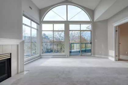 Breakfast Nook Photo of 304 4753 W River Road, Ladner, BC