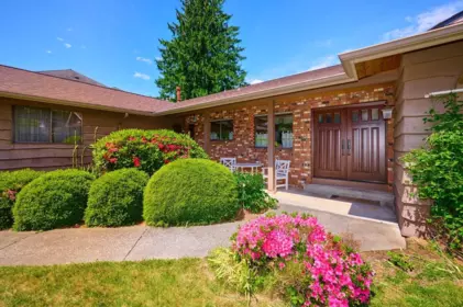 19437 119b Avenue, Pitt Meadows, BC, Pitt Meadows — Single Family Residence for sale
