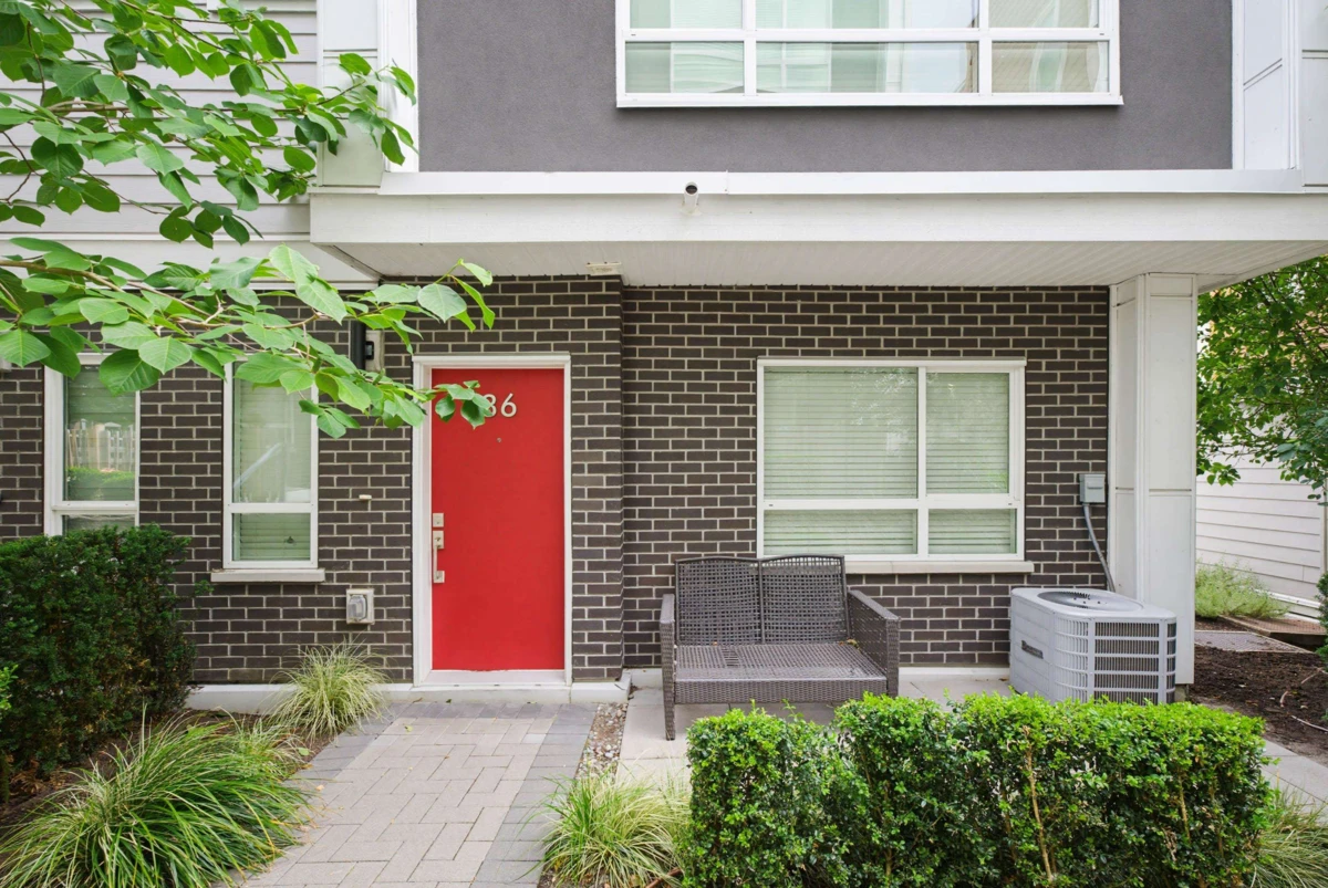 Family Room Photo of 36 19628 55a Avenue, Langley, BC