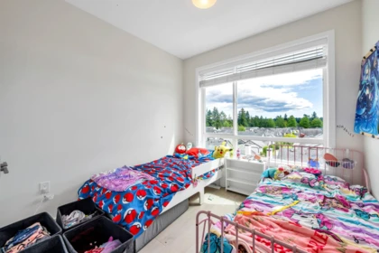Basement Recreation Room Photo of 36 19628 55a Avenue, Langley, BC