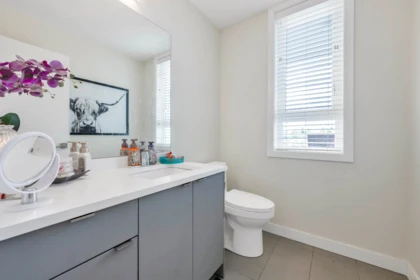 Hallway Photo of 36 19628 55a Avenue, Langley, BC
